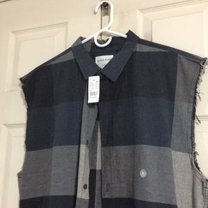 Sleeveless Button Up